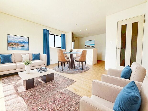 本日のご見学も可能です。スムーズにご対応が可能です。無料送迎も承ります。飯田グループの販売専門会社だからこそ出来る事がございます。※家具はCG合成しております。