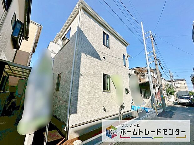 本日のご見学も可能です。スムーズにご対応が可能です。無料送迎も承ります。飯田グループの販売専門会社だからこそ出来る事がございます。