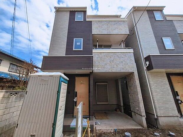 今から見たい！大歓迎です♪ お気軽にホームトレードセンターまでお問い合わせください。 閑静な街並みの分譲地を是非現地にてご覧ください。 近隣の物件も併せてご紹介することも可能です。

