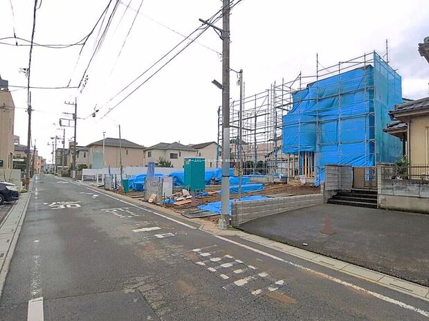 今から見たい!大歓迎です♪ お気軽にホームトレードセンターまでお問い合わせください。 当日のご見学予約も承ります。同じものは2つとない「夢のマイホーム」との出会いが待っているかもしれません。