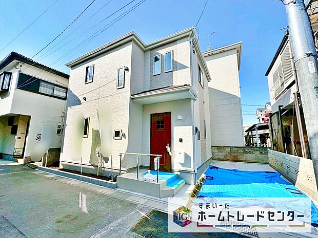 【現地外観写真】本日のご見学も可能です。スムーズにご対応が可能です。無料送迎も承ります。飯田グループの販売専門会社だからこそ出来る事がございます。