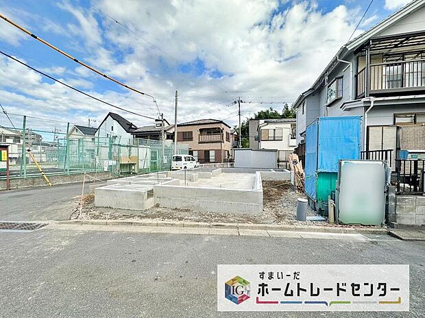 【前面道路含む現地写真】本日のご見学も可能です。スムーズにご対応が可能です。無料送迎も承ります。飯田グループの販売専門会社だからこそ出来る事がございます。