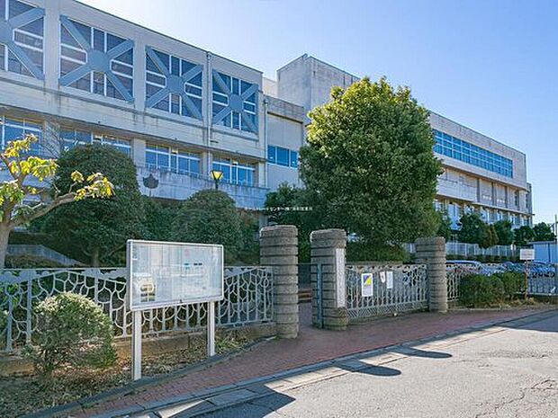 川口市立安行東中学校（約1,500m）