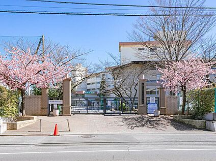 さいたま市立大久保中学校 850m(徒歩11分)