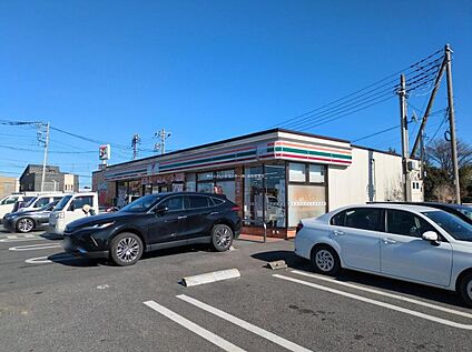 セブンイレブン川口石神店 900m (徒歩12分)