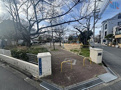 太子橋西公園 80m(徒歩1分)