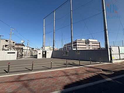 守口市立寺方南小学校 800m(徒歩11分)