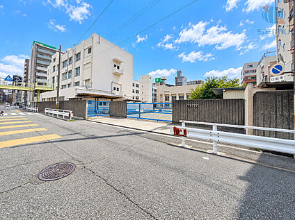 大阪市立大国小学校 77ｍ(徒歩1分)