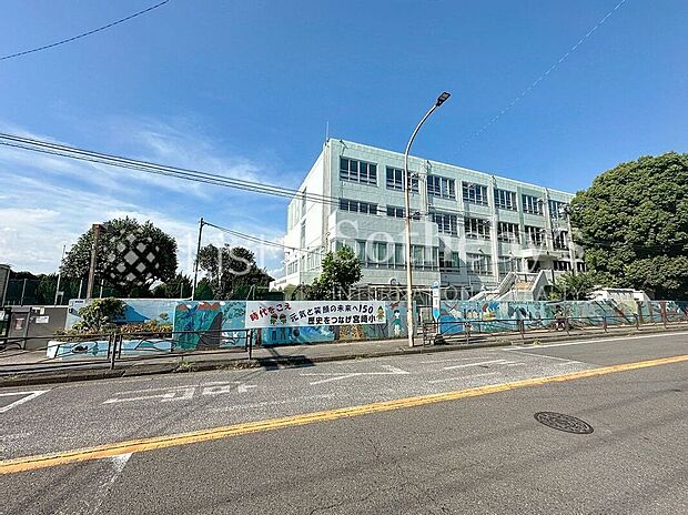 川崎市立宮崎小学校(約1,000m)