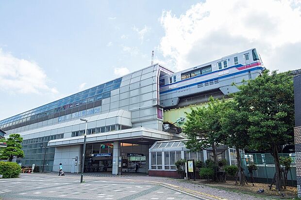 OsakaMetro谷町線、大阪モノレールの２WAYアクセスです。通勤、出張、レジャーに使い分けてフレキシブルに目的にアクセスできます。（2020年5月撮影）