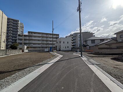 ＜尼崎市＞全15区画の庭付き２階建ての街、誕生