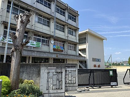 守口市立庭窪中学校 約1060m～約1140m(徒歩14分～15分)