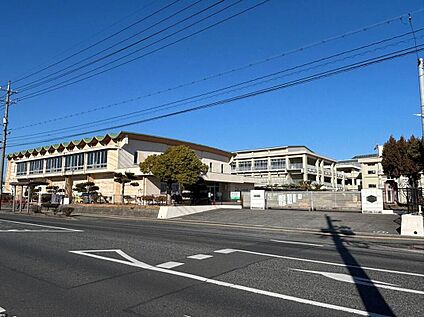 葦高小学校 1000m (徒歩13分)