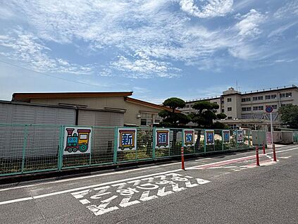 福山市立新涯幼稚園 1100m(徒歩14分)