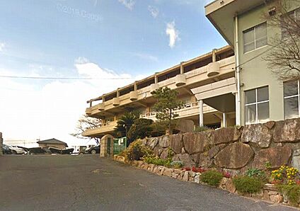 早島中学校 約650～700m(徒歩約9～10分)