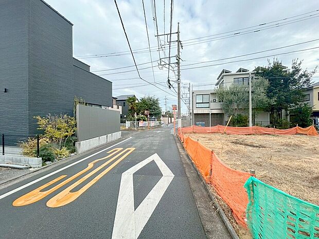 前面道路含む現地写真