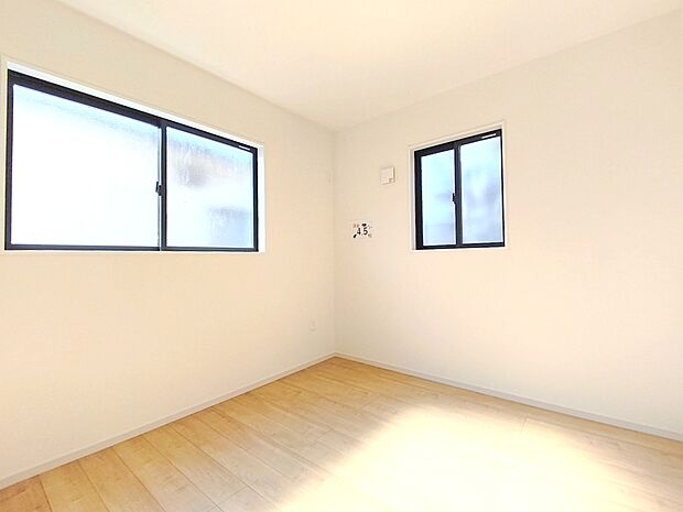 【居室】風通しのいい自由なプライベート空間。ゆっくりとくつろぐスペースとしてもご利用いただけます!