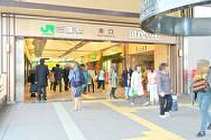 三鷹駅 約1520ｍ