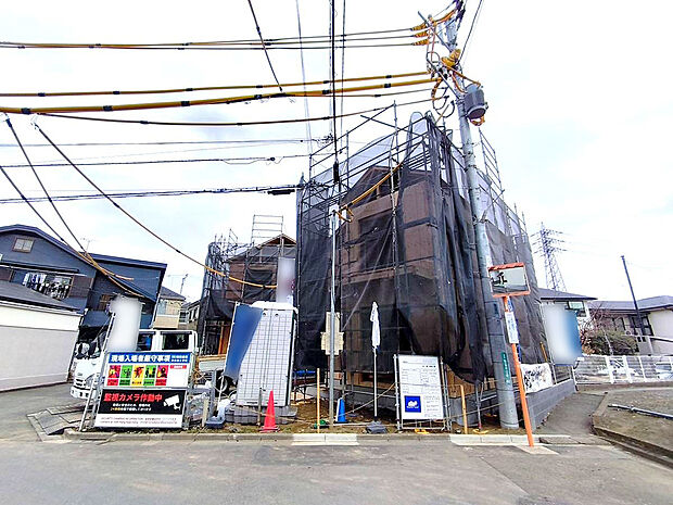 【現地外観写真】住まいの快適性と確かな安全性を充実させた設備、仕様です。