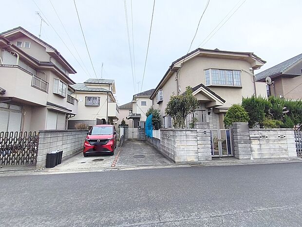 【現地写真】徒歩圏内に公園、商業、教育、医療施設が揃う便利で安心の住環境です。