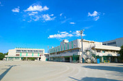 国分寺市立第五中学校 約1,500m