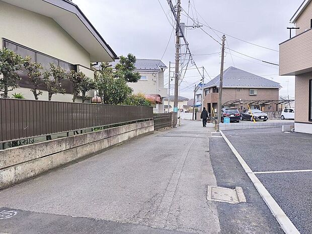 【前面道路】安心してお住まいいただける設備、仕様。日々の暮らしをより快適にお過ごしいただけます!
