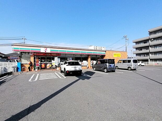 セブンイレブン日野税務署前店(約180m)