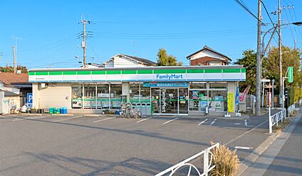 ファミリーマート府中甲州街道店 約549ｍ