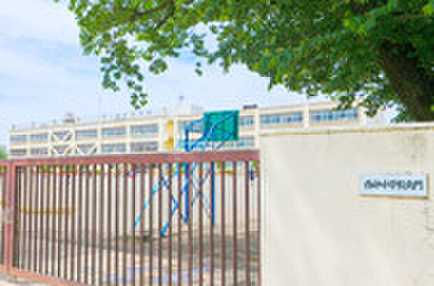 立川市立西砂小学校