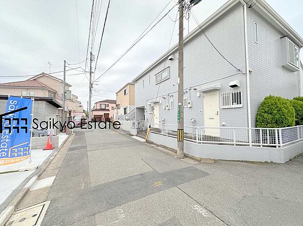 前面道路を含む現地写真