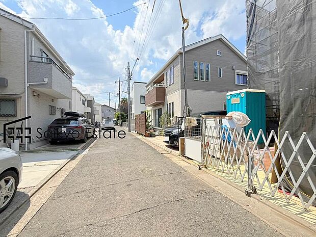 前面道路

