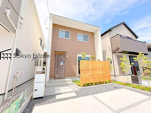 【外観】住宅性能評価制度5分野7項目にて最高等級を取得した耐震性等に優れた安心な住まい！完成済みのため内覧・即入居可能です！