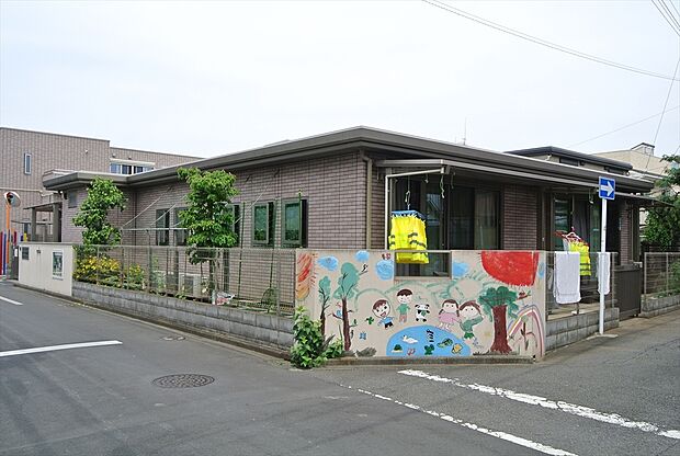 子パンダ保育園（約741m）