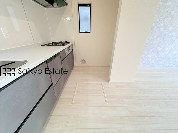 【【床下収納】】「床下収納」はストックの食材や普段使わない調理器具・食器などを管理しやすく収納できます。