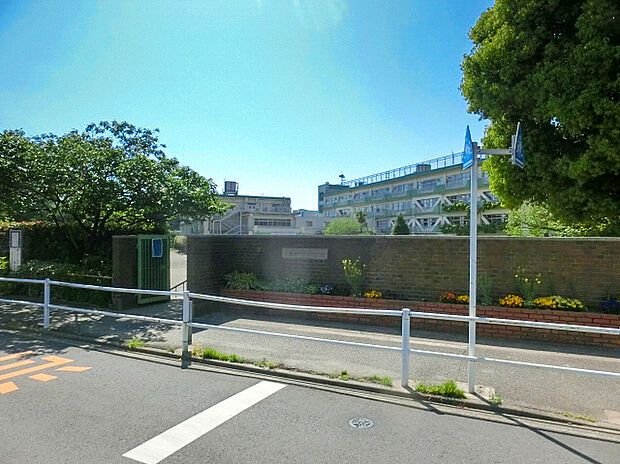 小金井市立緑小学校