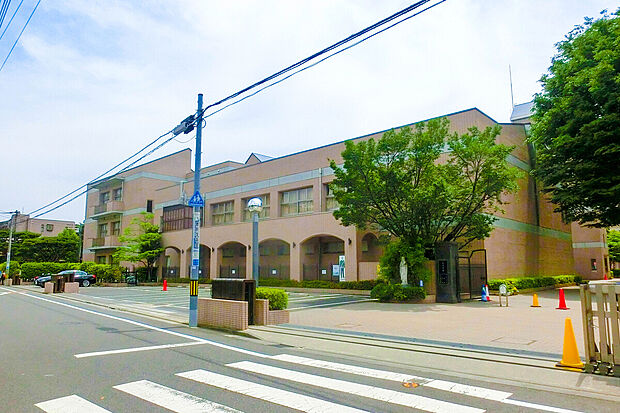 晃華学園マリアの園幼稚園（約917m）