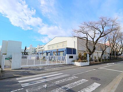 東村山市立東村山第三中学校 約1400ｍ(徒歩約18分)