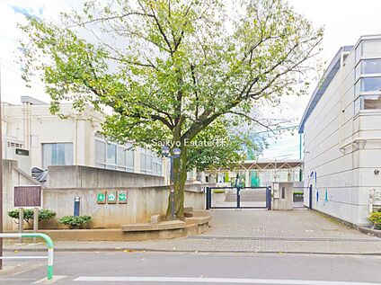 新宿区立落合第二中学校 1100ｍ(徒歩約14分)