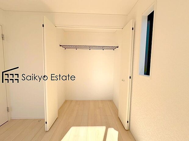 【収納(6号棟)】各居室に収納を設けておりますので、衣類の他にもカバンや小物など何でも収納して、居室の全空間を有効活用できます♪