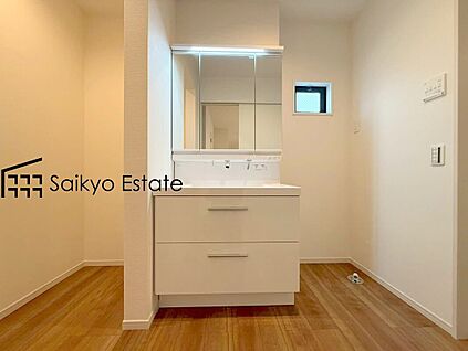 シャワー付き洗面化粧台