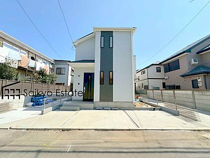 前面道路を含む現地写真