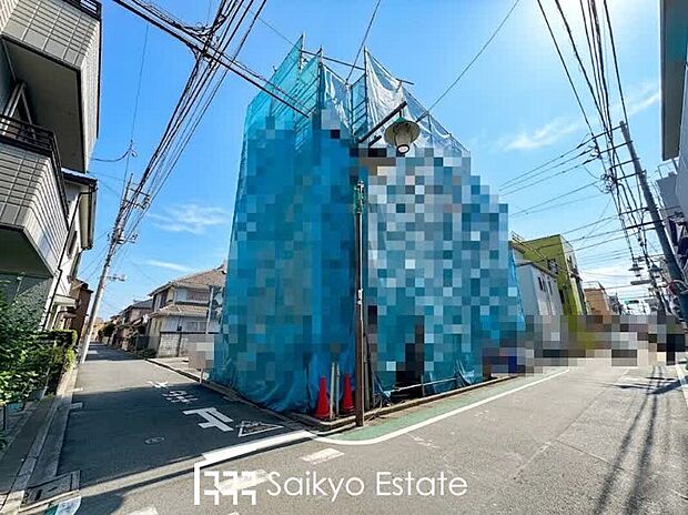 【現地写真】小学校まで徒歩約4分、中学校まで徒歩約18分でお子様が無理なく通える距離です。保育園や幼稚園も近くに多数あり、子育てファミリーには嬉しい環境です！