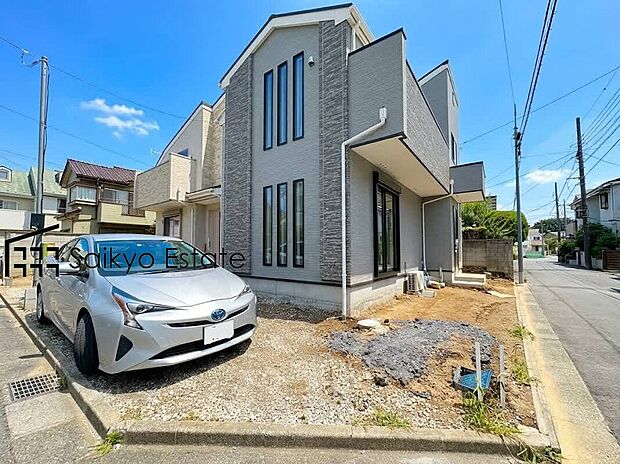 【外観】小・中学校まで徒歩約6分でお子様が無理なく通える距離です。保育園や幼稚園も近くに多数あり、子育てファミリーには嬉しい環境です！