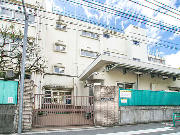 杉並区立杉並第一小学校
