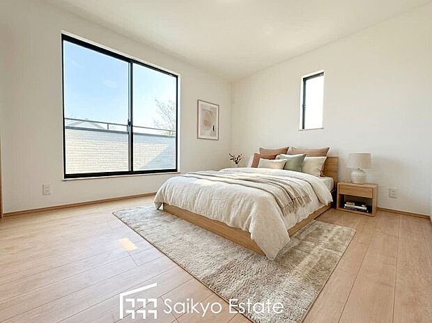 【洋室【施工例】】2面採光で明るく風通しも良好です!天気の良い日は是非窓を開けて空気の入替をしてみるのはいかがでしょうか♪