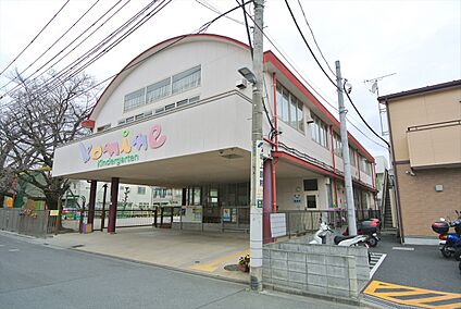 こみね幼稚園 約640ｍ(徒歩約8分)