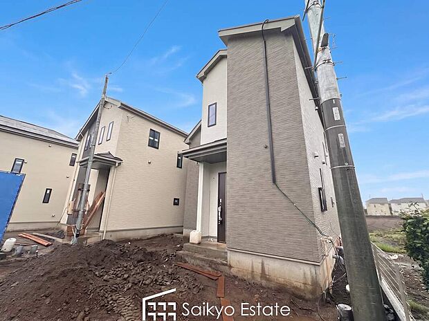 【現地外観】ZEH水準の省エネ住宅！住宅性能評価書取得物件！耐震性に優れ、建物の劣化軽減や構造の安定、ホルムアルデヒド対策が施された確かな品質の住まいです！