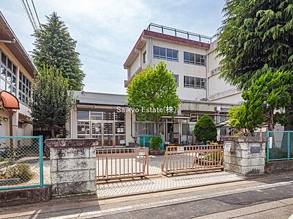 練馬区立泉新小学校 約800ｍ(徒歩約10分)