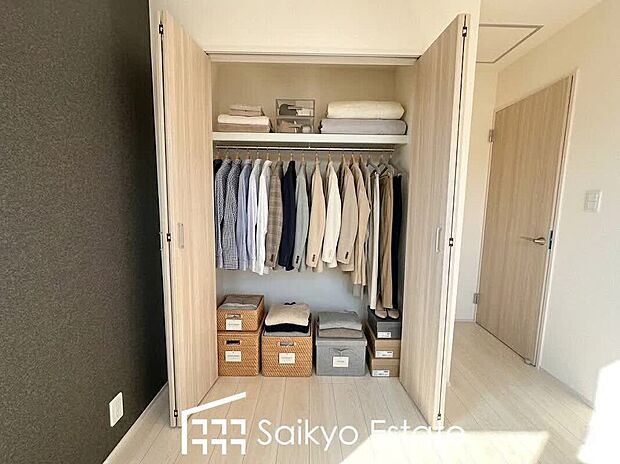 【収納【施工例】】各居室に収納を完備しておりますので、居室の全空間を有効活用出来ます。自分好みのお部屋で、ゆったりお寛ぎ頂けます。