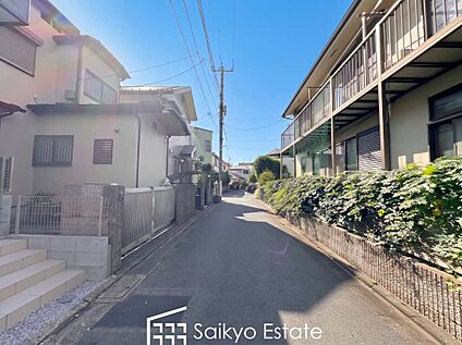 前面道路を含む現地写真